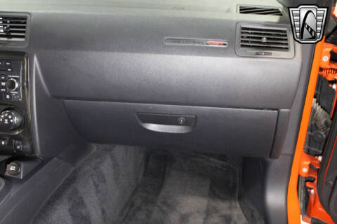 2009 Dodge Challenger SRT8