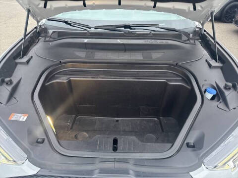 2022 Ford Mustang Mach-E Select