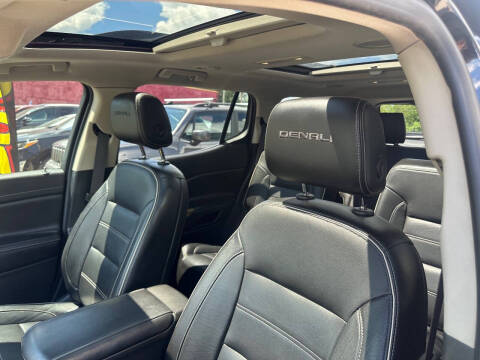 2019 GMC Acadia Denali