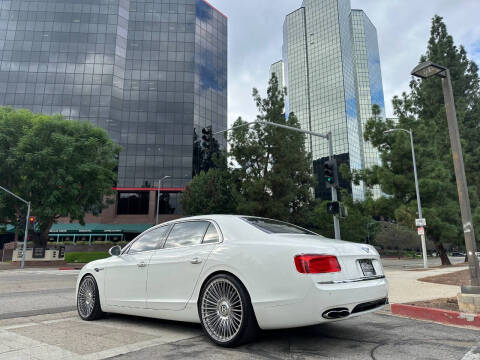 2018 Bentley Flying Spur V8