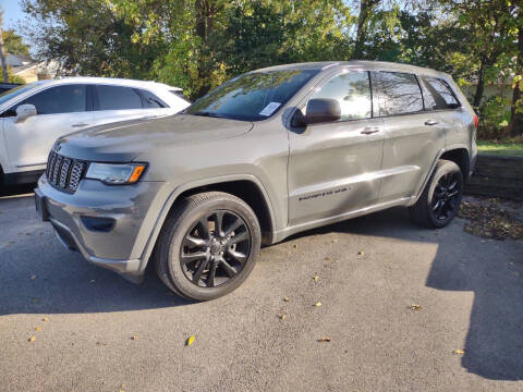 2021 Jeep Grand Cherokee for sale at Dave's Car Corner in Hartford City IN