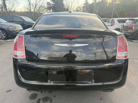 2014 Chrysler 300 S
