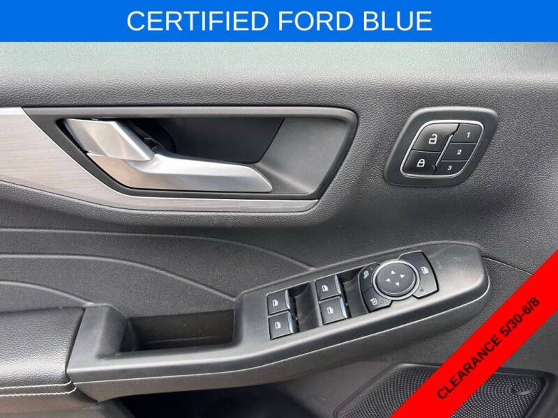 2023 Ford Escape Platinum