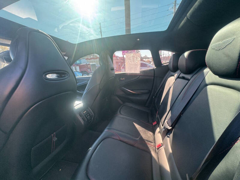 2021 Aston Martin DBX