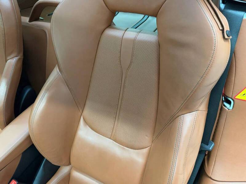 2017 McLaren 570GT