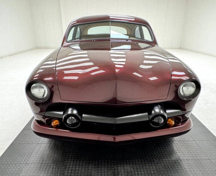1951 Ford Deluxe