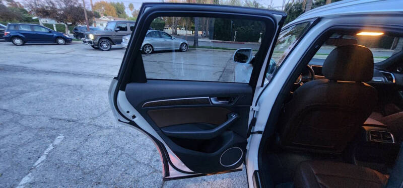 2016 Audi Q5 2.0T quattro Premium Plus