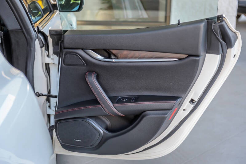 2019 Maserati Ghibli S