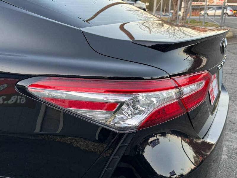 2020 Toyota Camry XSE