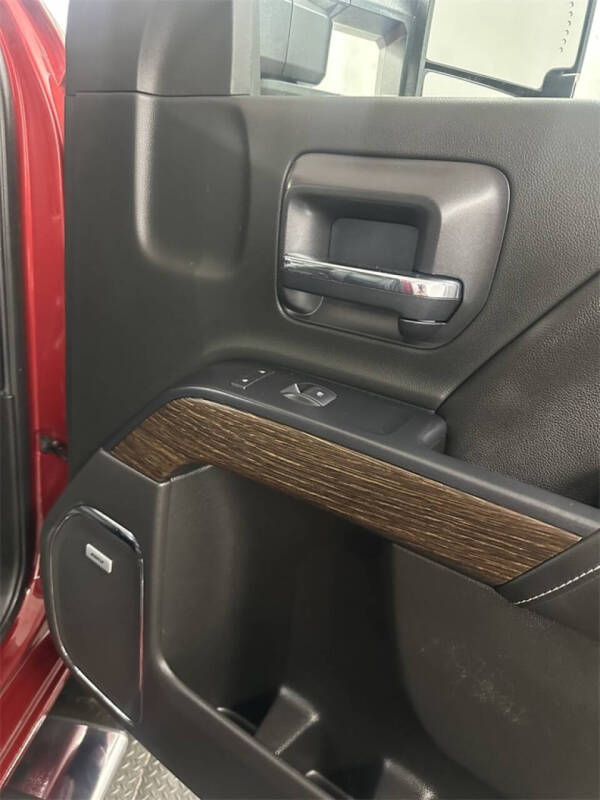 2018 GMC Sierra 2500HD Denali