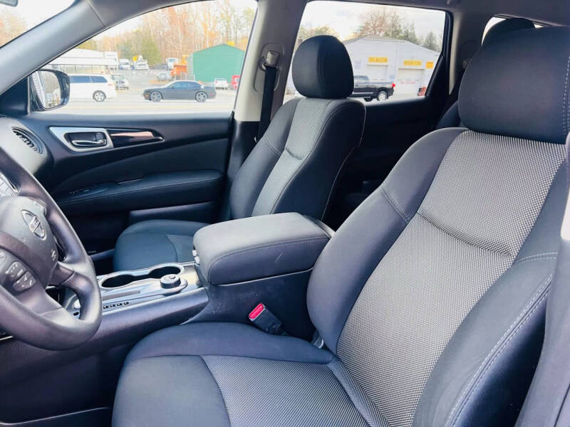 2017 Nissan Pathfinder