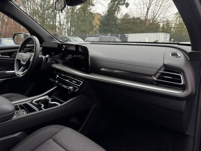 2024 Chevrolet Traverse LT