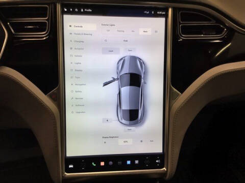 2015 Tesla Model S 70