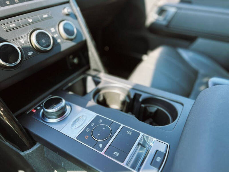 2019 Land Rover Discovery SE