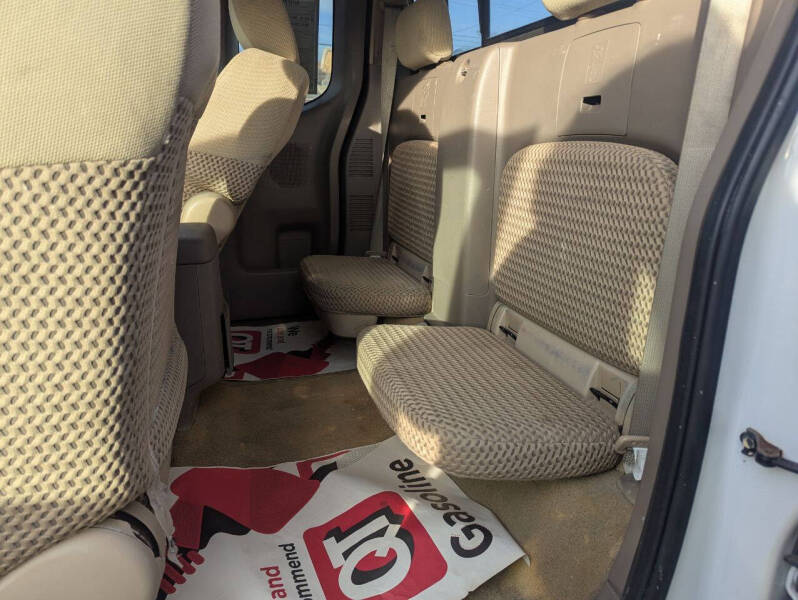 2012 Nissan Frontier S