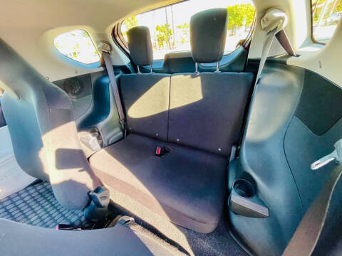 2014 Scion iQ 10 Series