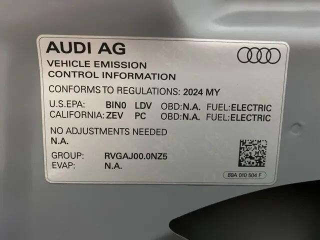 2024 Audi Q4 e-tron quattro Premium 55