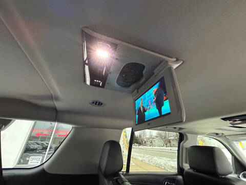 2017 Chevrolet Suburban LT