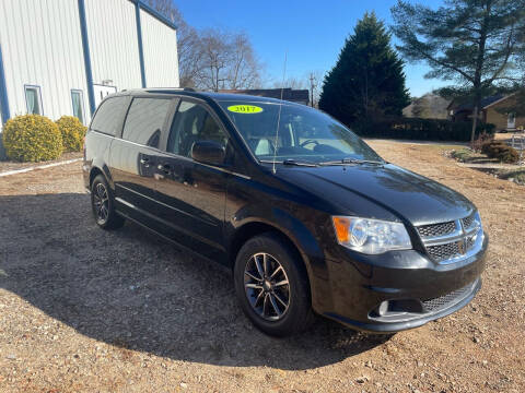 2017 Dodge Grand Caravan for sale at 3C Automotive LLC in Wilkesboro NC