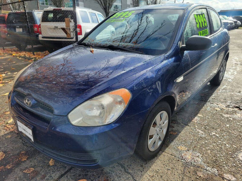 2010 Hyundai Accent Blue