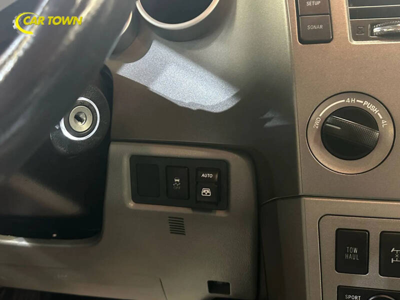 2017 Toyota Sequoia Platinum