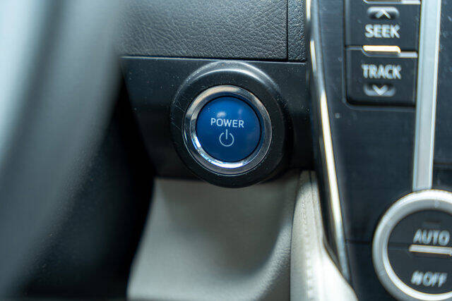 2012 Toyota Camry Hybrid