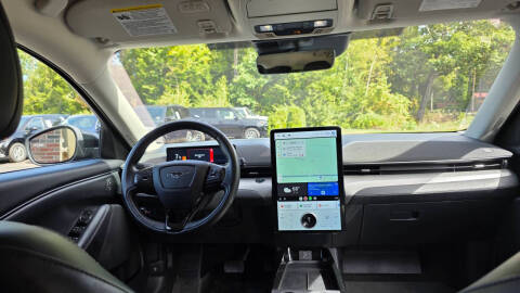 2021 Ford Mustang Mach-E Select