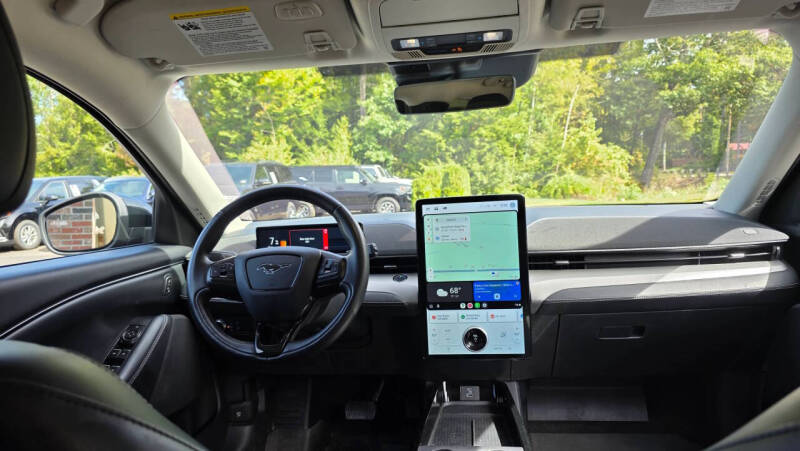 2021 Ford Mustang Mach-E Select