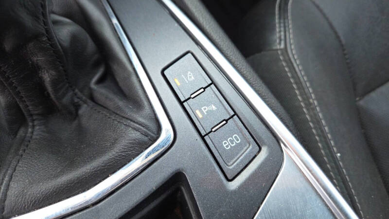 2015 Cadillac SRX Performance Collection