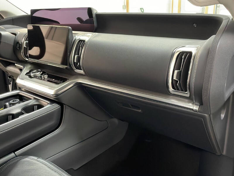 2025 Ford Expedition MAX Platinum