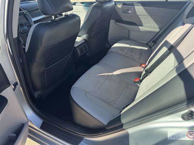 2016 Toyota Camry XLE