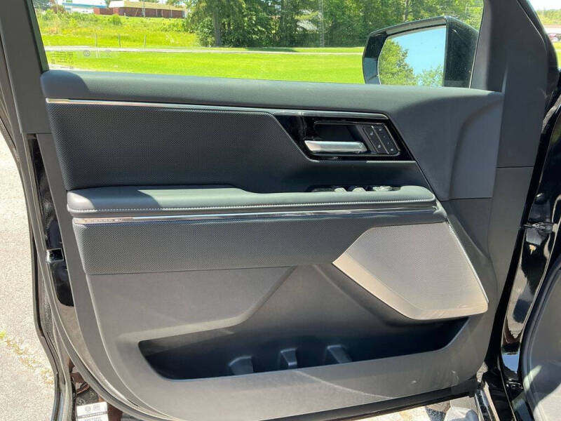 2025 GMC Sierra EV Denali