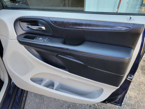 2012 Dodge WHEELCHAIR VAN