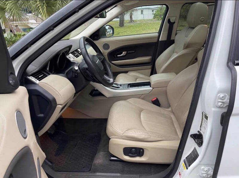 2017 Land Rover Range Rover Evoque SE