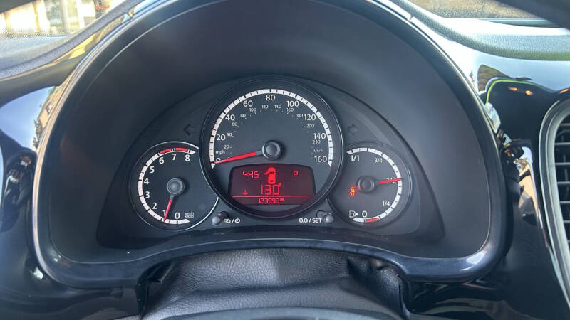 2016 Volkswagen Beetle 1.8T Classic PZEV