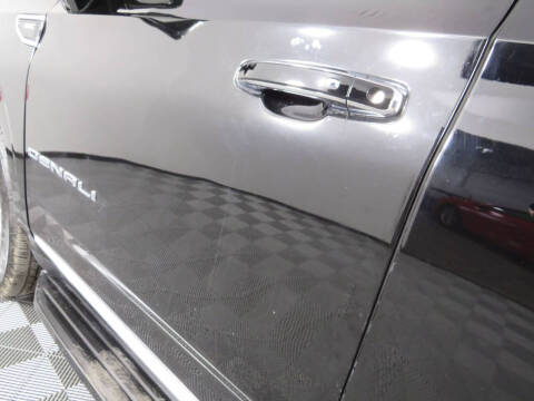 2022 GMC Yukon XL Denali