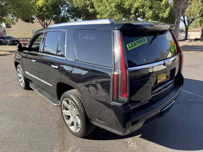 2020 Cadillac Escalade Luxury