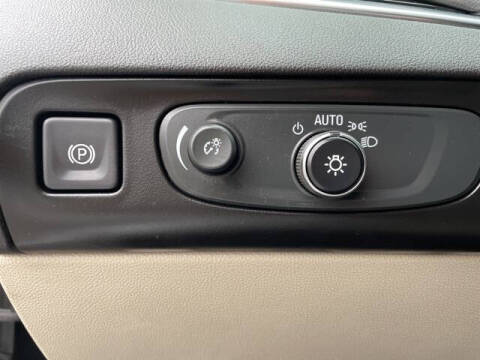 2020 Buick Enclave Essence