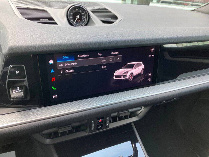 2025 Porsche Cayenne E-Hybrid