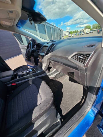 2020 Ford Edge SE