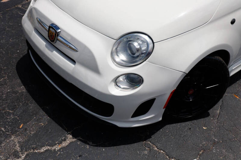 2015 FIAT 500 Abarth