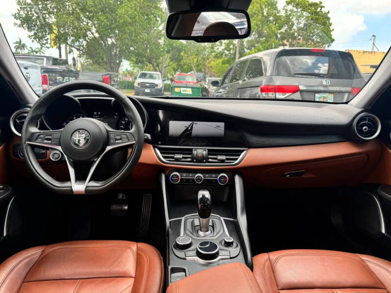 2018 Alfa Romeo Giulia