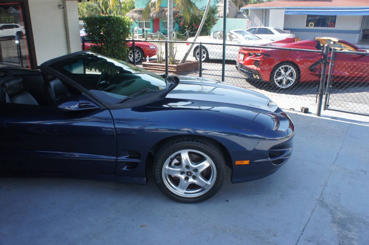 2002 Pontiac Firebird 17