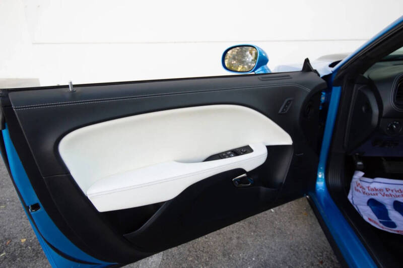 2023 Dodge Challenger