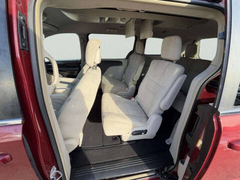 2011 Dodge Grand Caravan Crew