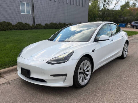 2022 Tesla Model 3 Long Range
