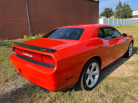 2009 Dodge Challenger SRT8
