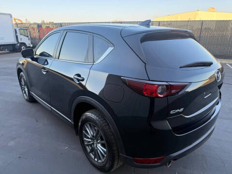 2018 Mazda CX-5 Sport