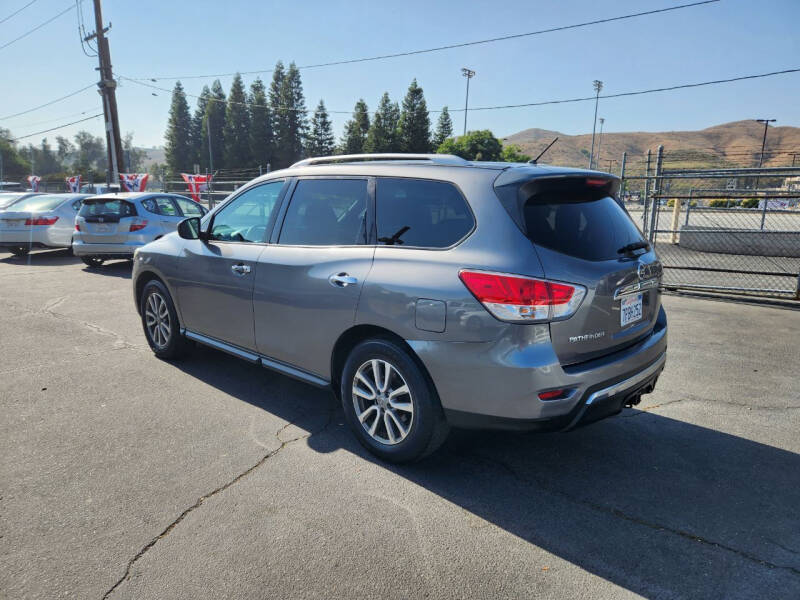 2015 Nissan Pathfinder S