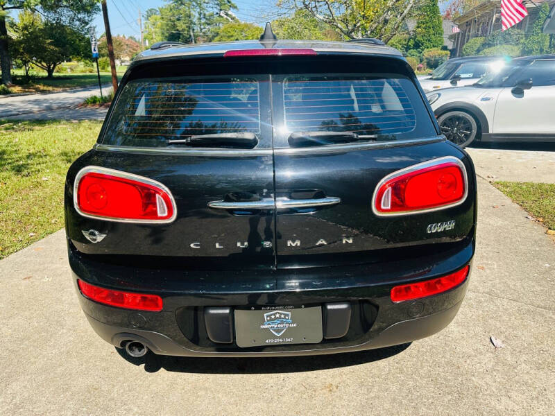 2016 MINI Clubman Base photo 9